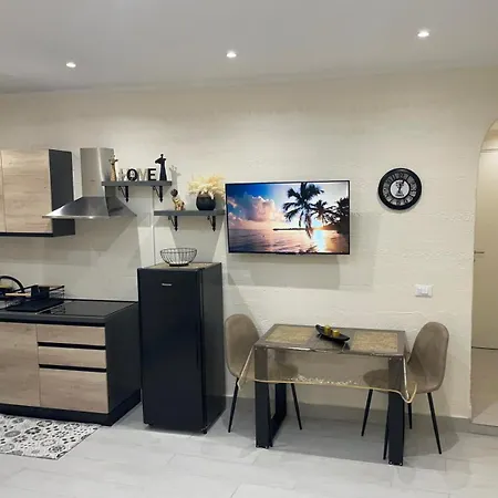 La Casetta Di Lussy Lejlighed